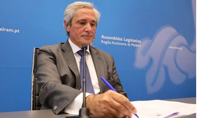 Eutan Sia Presidente Do Parlamento Da Madeira Requer Ao Tc