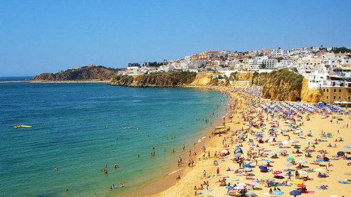 Algarve com serviços de enfermagem em 31 postos de praia