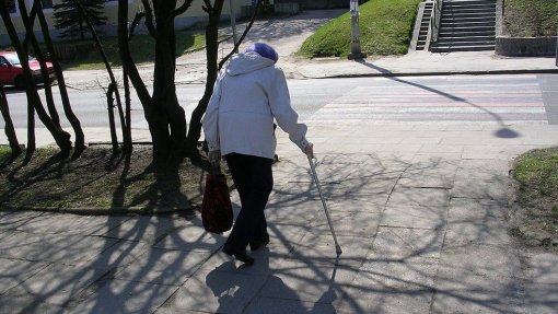 Projeto ‘Move-Aged&#039; quer perceber como é que mobilidade urbana afeta idosos