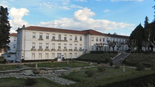 PCP, PEV, BE e Cidadãos por Coimbra recomendam nova maternidade no Hospital dos Covões