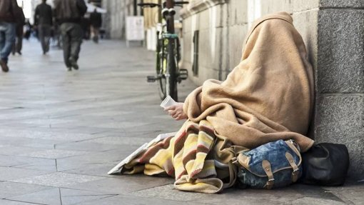 Sem-abrigo: Campanha de vacinação contra a gripe em Lisboa durante próxima semana