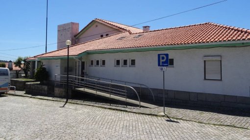 Extensão de saúde em Viana fecha após &quot;desentendimento&quot; entre médico e funcionária