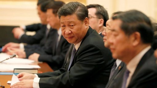 Vírus: Governo chinês suspende viagens organizadas na China e ao exterior