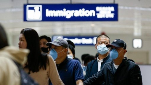 Vírus: Embaixada em Pequim alerta portugueses na China para medidas de quarentena