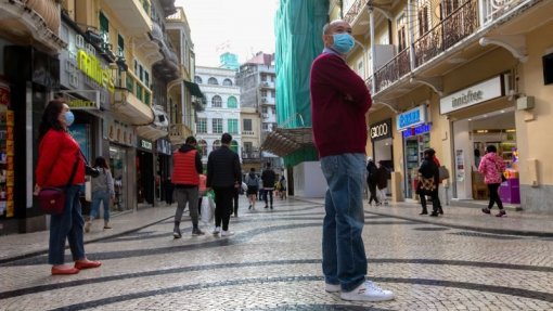 Vírus: Famílias em casa e ‘teletrabalho’, a nova vida dos portugueses em Macau