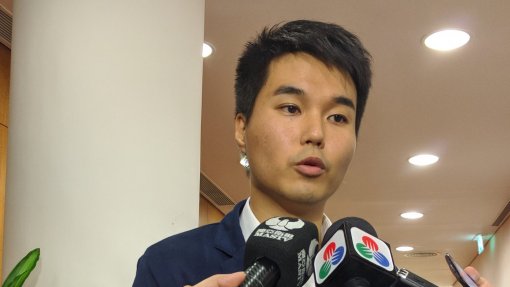 Covid-19: Deputado Sulu Sou defende “fundo antiepidémico” para enfrentar crise económica em Macau