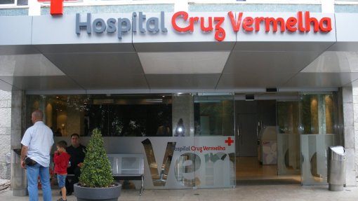 Covid-19: Cruz Vermelha disponibiliza hospital de campanha ao Hospital de Santa Maria