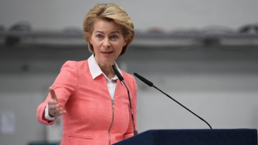 Von der Leyen apela a acordo urgente sobre orçamento da UE 2021-2027