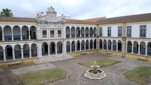 Covid-19: Canceladas visitas turísticas a espaços da Universidade de Évora