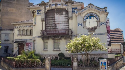 Covid-19: Museus e monumentos afetos à DGPC suspendem atividades até ao fim do mês