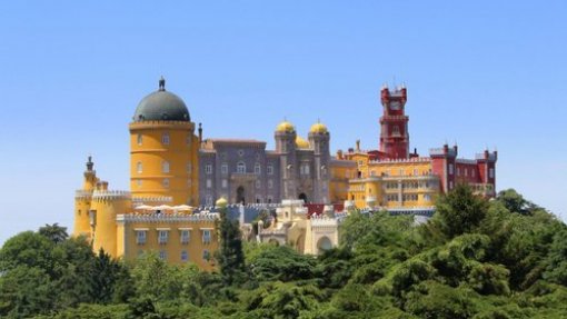 Covid-19: Adiados concertos dos Cock Robin e suspensas atividades da Parques de Sintra