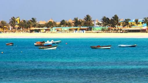 Covid-19: Centenas de turistas portugueses retidos em Cabo Verde