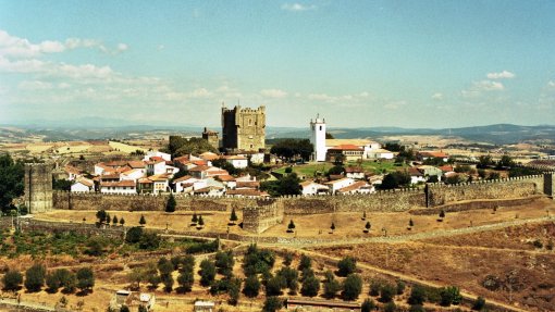 Covid-19: Proteção Civil de Bragança pede controlo sanitário e exército nas fronteiras