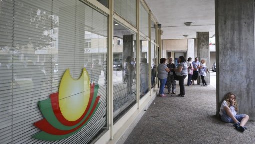 Covid-19: Instituições sociais podem abrir sem parecer da Segurança Social