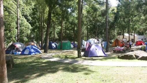 Covid-19: Utentes dos parques de campismo têm até 6.ª feira para sair mas residentes podem ficar