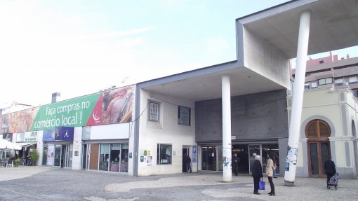 Covid-19: Câmara do Barreiro reabre mercados municipais na terça-feira