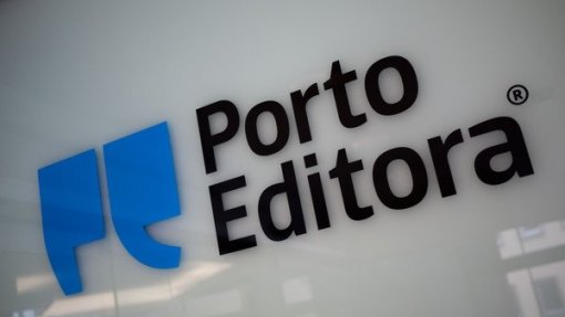 Covid-19: Porto Editora adia prazos de pagamento para apoiar pequenos livreiros