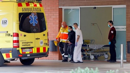 Covid-19: Mais de 500 mortos e 6.500 infetados em Espanha nas últimas 24 horas