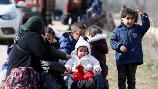 Covid-19: Organizações de apoio a refugiados aplaudem regularização de estrangeiros