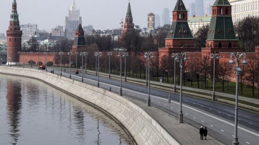 Covid-19: Rússia admite alargar quarentena de Moscovo a todo o país