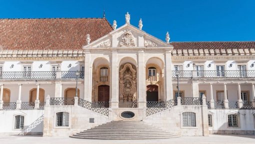 Covid-19: Universidade apoia Associação Académica de Coimbra com 240 mil euros