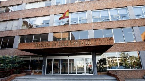 Covid-19: Espanha começará &quot;agora&quot; estudo para descobrir imunidade contra o vírus