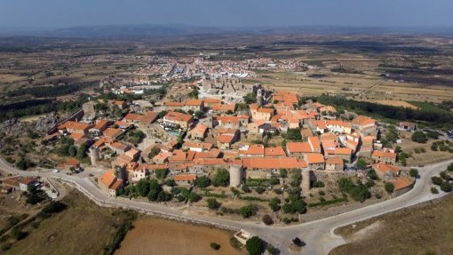 Covid-19: Figueira de Castelo Rodrigo toma medidas extraordinárias de apoio às famílias e empresas