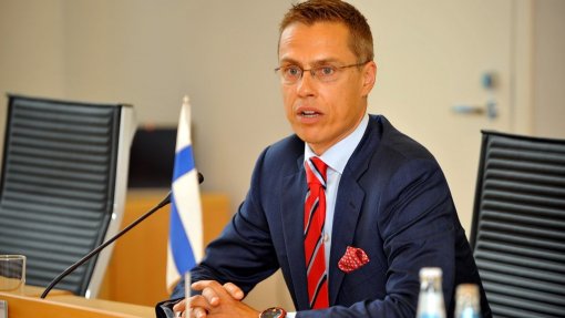 Covid-19: Antigo PM finlandês diz que iria &quot;com tudo&quot; demonstrar solidariedade na UE