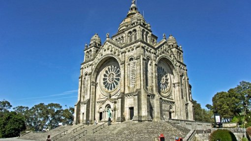 Covid-19: 30 utentes e 3 funcionários infetados em lar de Viana do Castelo