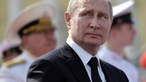 Covid-19: Vladimir Putin deseja &quot;rápida recuperação&quot; ao PM britânico
 