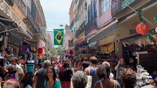 Covid-19: Governador do Rio de Janeiro reabre comércio em 30 cidades