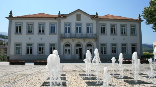 Covid-19: Tentação de visitas pascais mantém Parada do Monte em cerco sanitário