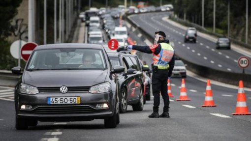 Covid-19: PSP e GNR detiveram quase 50 pessoas por violação do estado de emergência desde dia 03