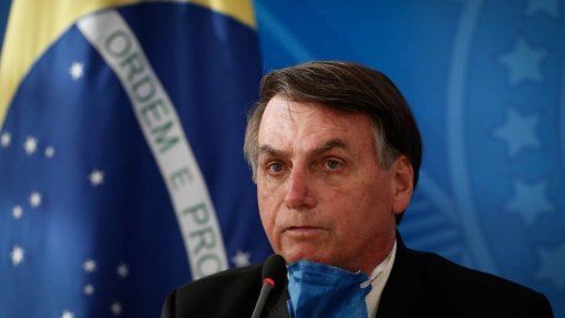 Covid-19: Bolsonaro diz que cloroquina já salvou brasileiros