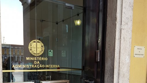 Covid-19: MAI anuncia 126 detenções no segundo período do estado de emergência