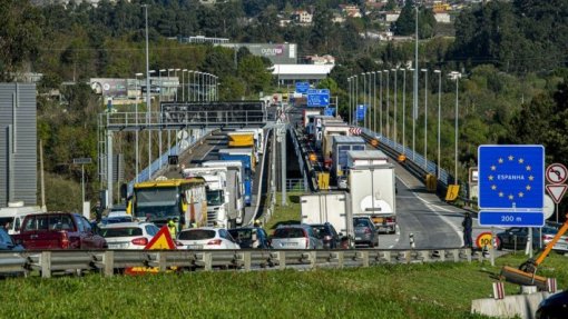 Covid-19: Mil e quinhentas pessoas impedidas de entrar nas fronteiras terrestres