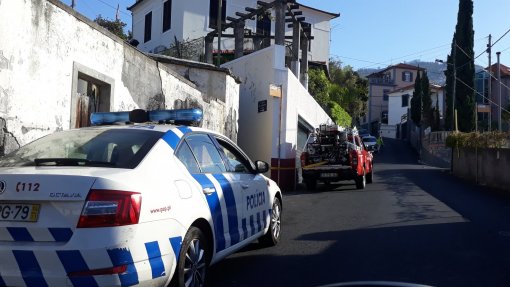 Covid-19: Mais de 75.500 viaturas fiscalizadas na Madeira na operação &#039;Páscoa em Casa&#039; - PSP