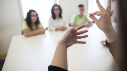 Covid-19: Orientações sobre educação inclusiva já estão nas escolas - Governo