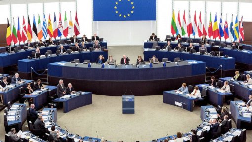 Covid-19: Parlamento Europeu aprova mobilização de 3 mil M€ para setor da saúde