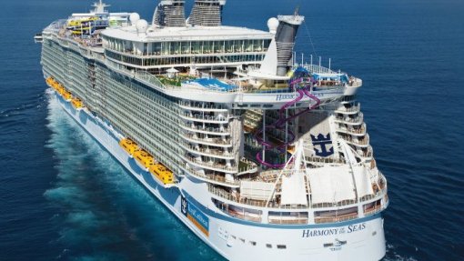 Covid-19: Royal Caribbean estende suspensão de cruzeiros até 11 de junho