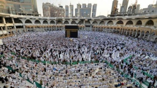 Covid-19: Em plena pandemia, muçulmanos preparam-se para um Ramadão sombrio