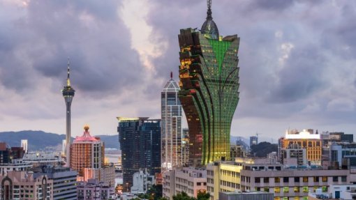 Covid-19: Fitch prevê economia de Macau a cair 24% em 2020