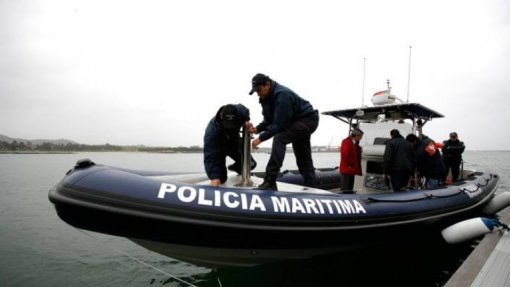 Covid-19: Polícia Marítima deve participar em reuniões sobre época balnear - Associação