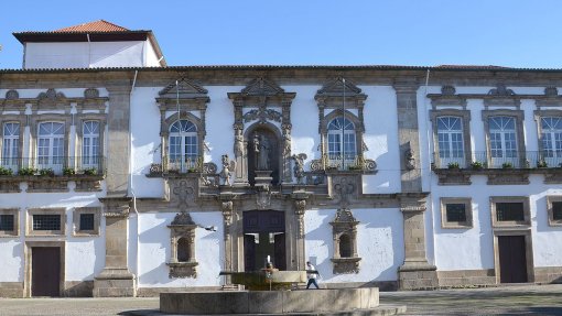 Covid-19: Rede de Apoio Psicológico já fez 110 atendimentos em Guimarães