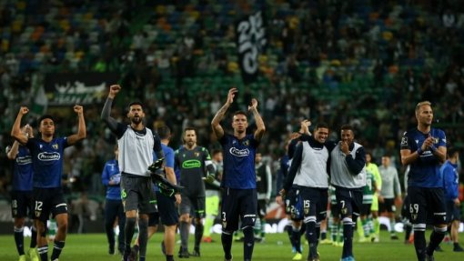 Covid-19: Quatro jogadores do Famalicão com teste positivo