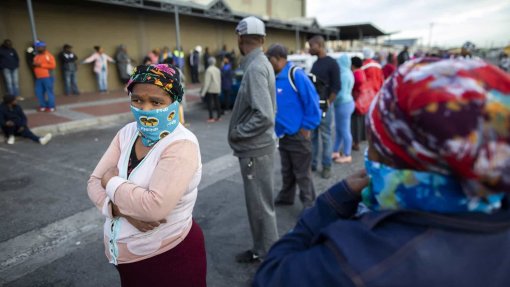 Covid-19: Mais três casos em Moçambique e total passa para 107