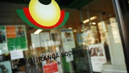 Covid-19: Segurança Social já pagou isolamento profilático a 10.857 trabalhadores de Ovar