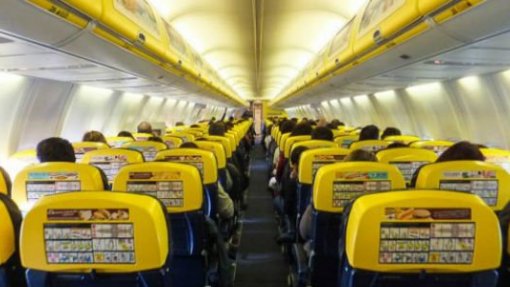 Covid-19: Ryanair retoma em 01 de julho voos diários do Norte da Europa para Portugal