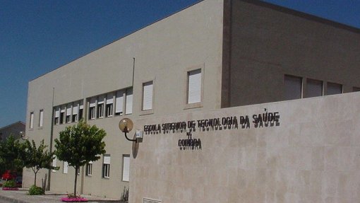 Covid-19: Escola de Tecnologia de Saúde de Coimbra faz 450 testes e retoma aulas presenciais