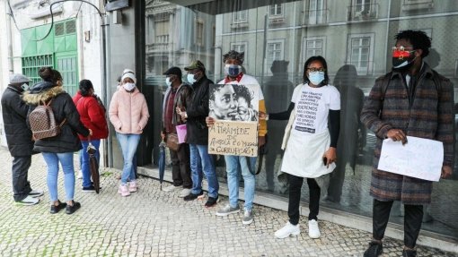 Doentes angolanos em Lisboa regressaram hoje e quem não vai fica por conta própria
